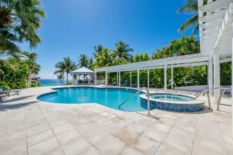 Oceanside Townhome with Watersports at Fingertips! - SHORT TERM ONLY - View Local rates NOW!