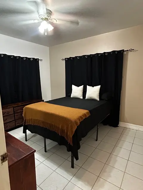 2 BED / 1 BATH FOR RENT