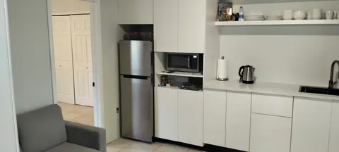Walkers Road Apartment
