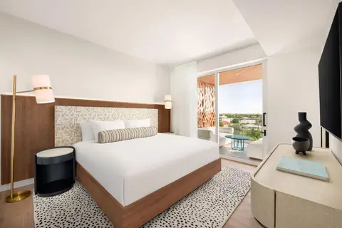 FOR LEASE | ONE|GT Unit 730 Solstice Suite - 2-bed + Den, 3-bath