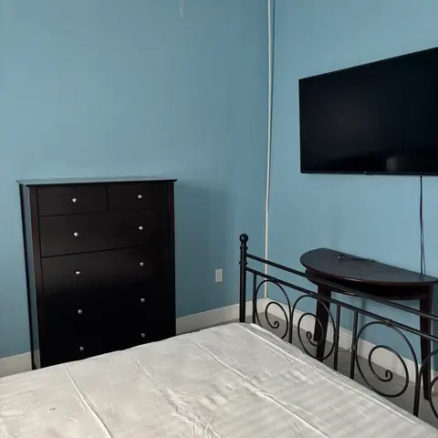 West Bay Apartment for Rent