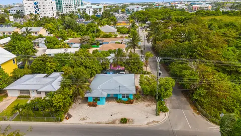 DUPLEX - SMITH ROAD (GEORGE TOWN)