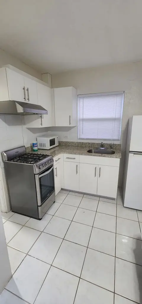Studio Apartment for Rent – Lower Valley, Bodden Town