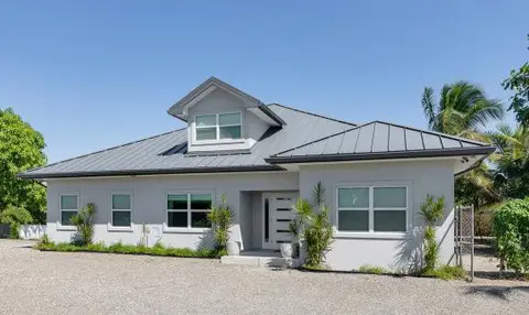 CENTURY 21 | ELEVATED, 6-BEDROOM SINGLE FAMILY HOME ON A MASSIVE PARCEL