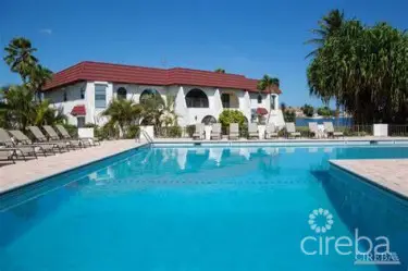 LOCATION LOCATION LOCATION LIME TREE BAY 2 BED TOWNHOUSE SEVEN MILE BEACH CORRIDOR