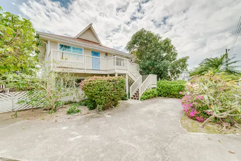 CENTURY 21 | REDUCED! #1 CANAL HOME UNCLE BOB LANE