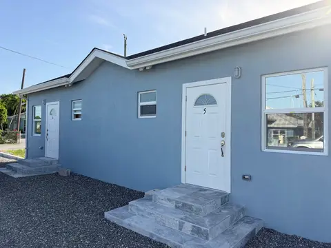 Brand New One Bed Apartment with Garden