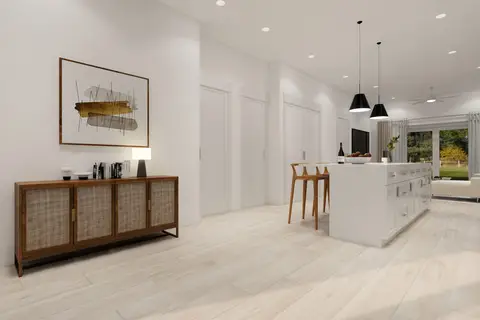 CENTURY 21 | WOODCREST UNIT 4