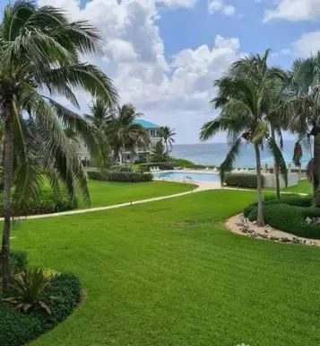 CENTURY 21 | OCEAN POINTE VILLAS #10, OCEANFRONT WEST BAY
